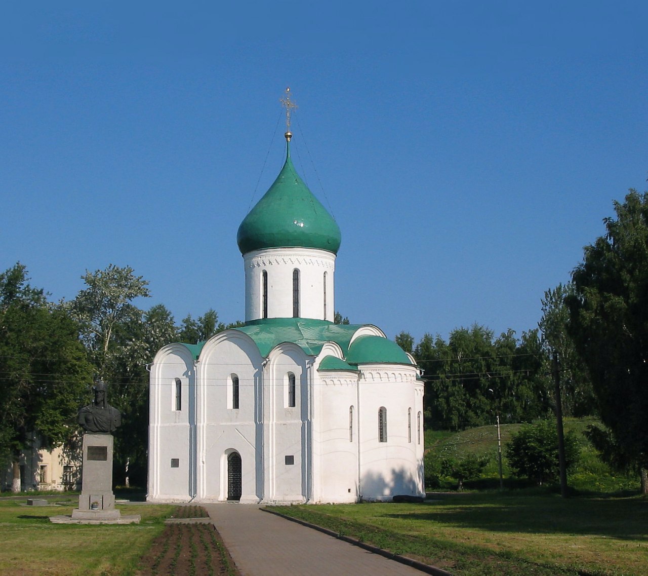 Архитектура домонгольской Руси. Владимир: русская романика