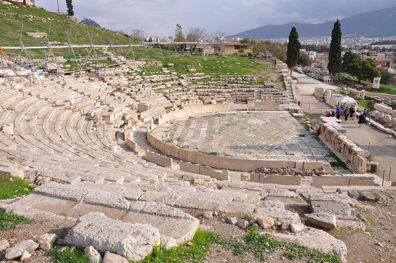 древний театр в афинах